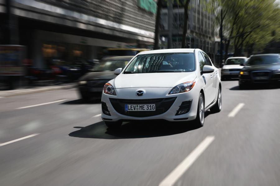  Mazda3 i-stop 2009 года  (фото 14 из 47)